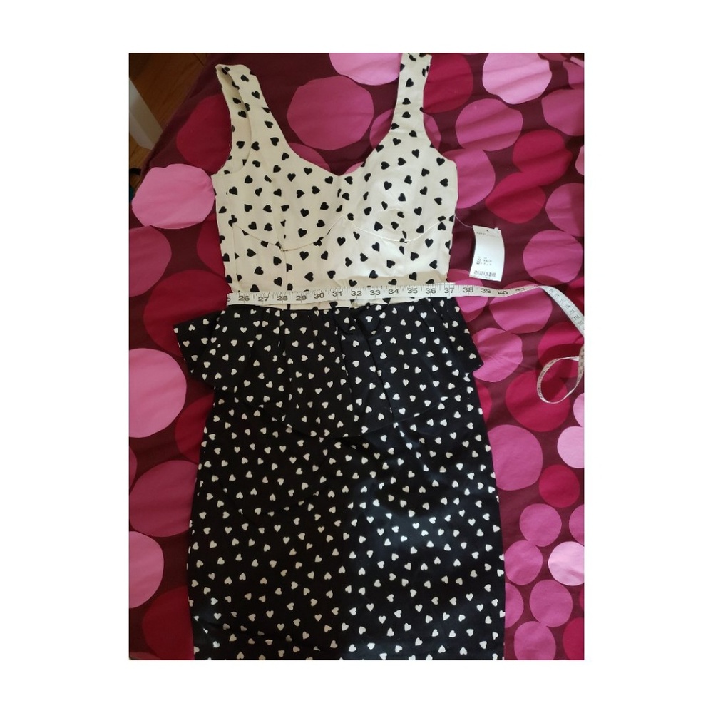 Dress - Picture 2 of 4